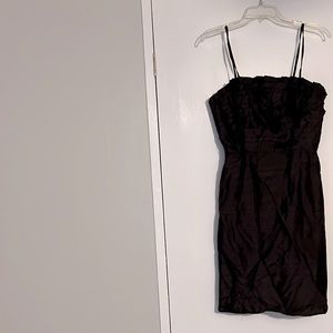 Waters & Wattets sleeveless formal dress for women. Size 8
